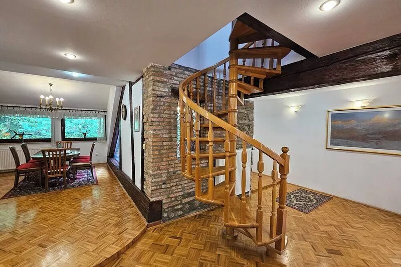 Nina Tour As / Old town 2BR Apartment Nina, free AC and WiFi, private terrace