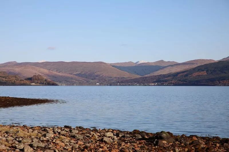 Spacious cottage with stunning views of Loch Fyne