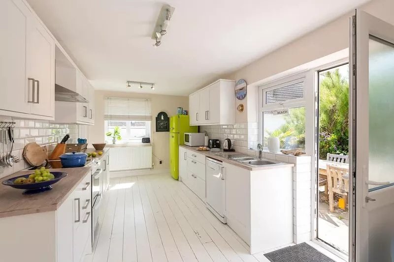 Ty Heulwen - A coastal property in Rhosneigr, Anglesey