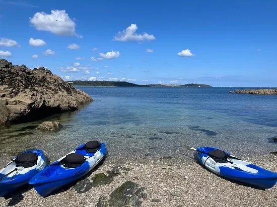 Swanpool Beach Kayak Hire