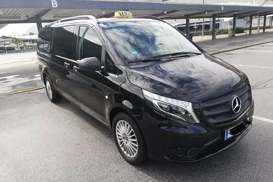 Royal 92 Taxi Salzburg