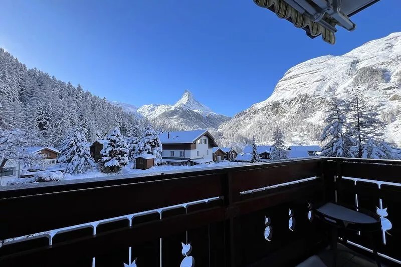 Studio with magnificiant view of the Matterhorn