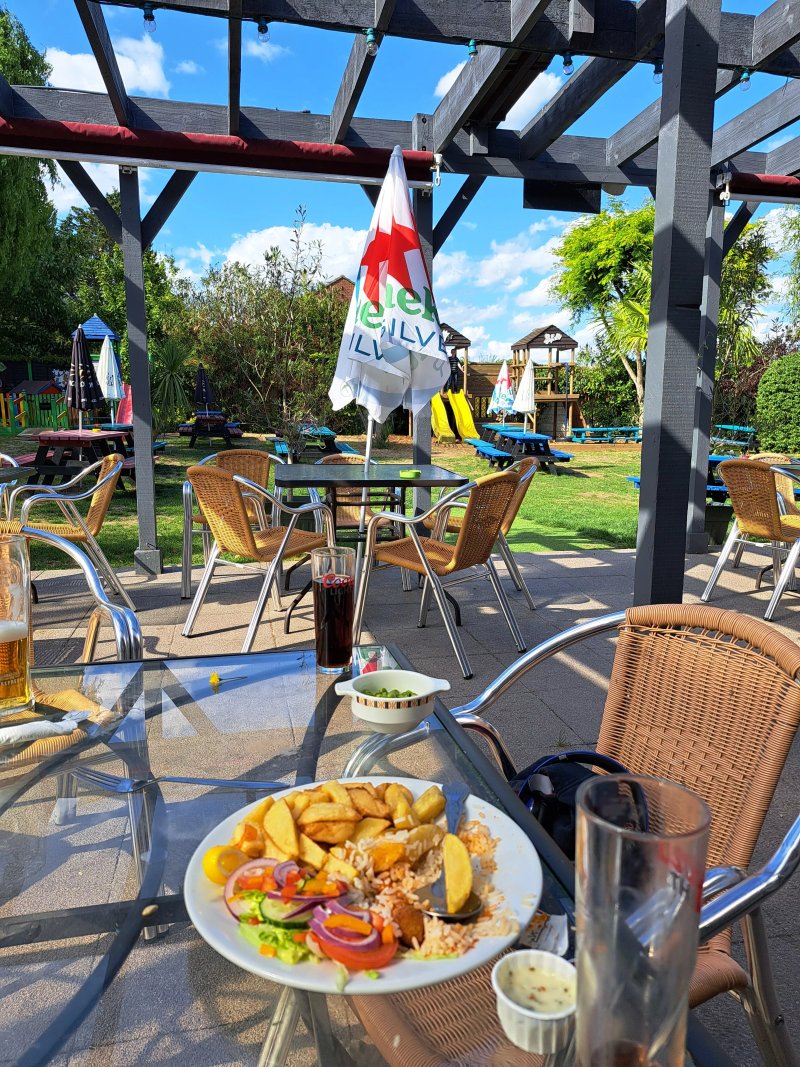The Green Man Welling & Sunset Restaurant