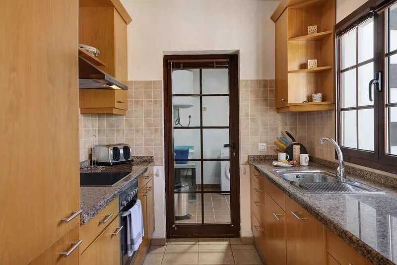 Sunny Vacation Home Casa Elian with Mountain Views, Wi-Fi, Private Pool
