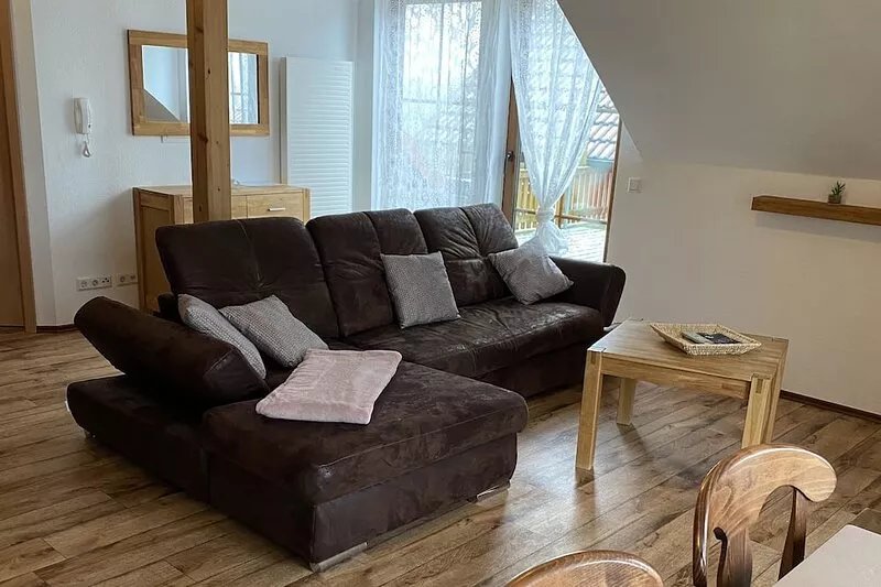70 sqm apartment in a quiet location, 500m from Fahradweg on the Eder