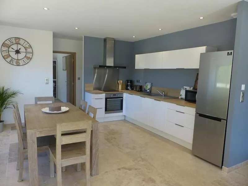 VACATION VILLA 4 STARS 6 PERS WITH HEATED POOL IN PROVENCE