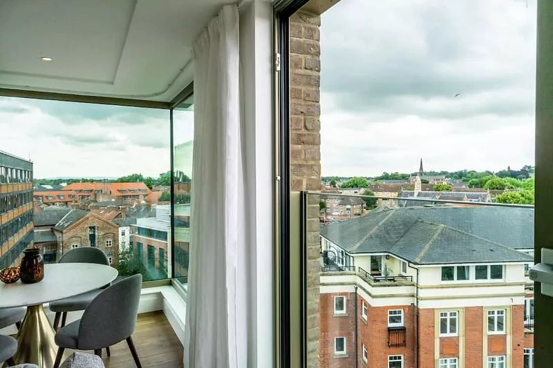 Tree Tops * Ryedale House -  a premium stay that sleeps 4 guests  in 2 bedrooms