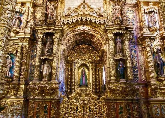 Igreja e Museu de Sao Francisco do Porto