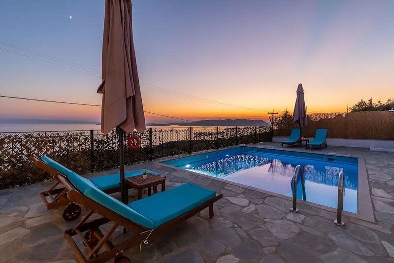 Villa DISI with private pool at the  best prices.