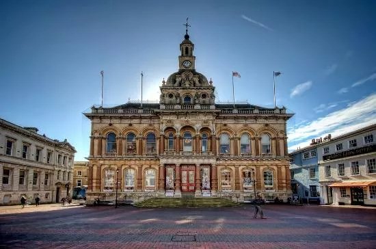 Town Hall Galleries