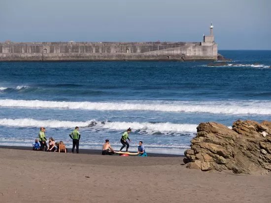 Rompiente Norte Escuela de Surf & SurfCamp
