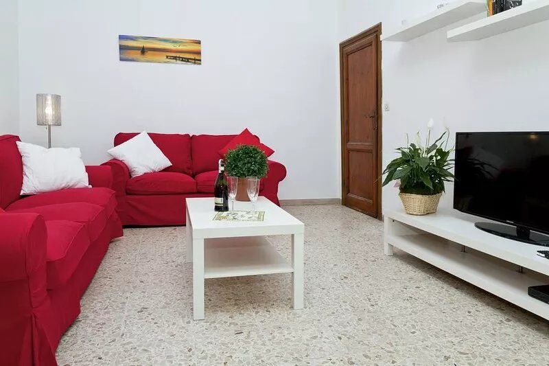 Raggio di Luna, Villa liberty 4 bedrooms with garden 6 persons - UNLIMITED WIFI