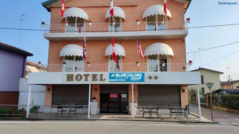 BlueColors Hotel ex Hotel Lucy