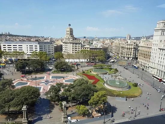 Plaza de Catalunya