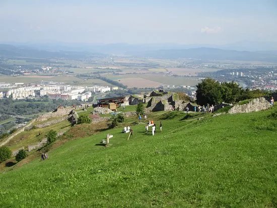 Pusty Hrad (Deserted Castle)