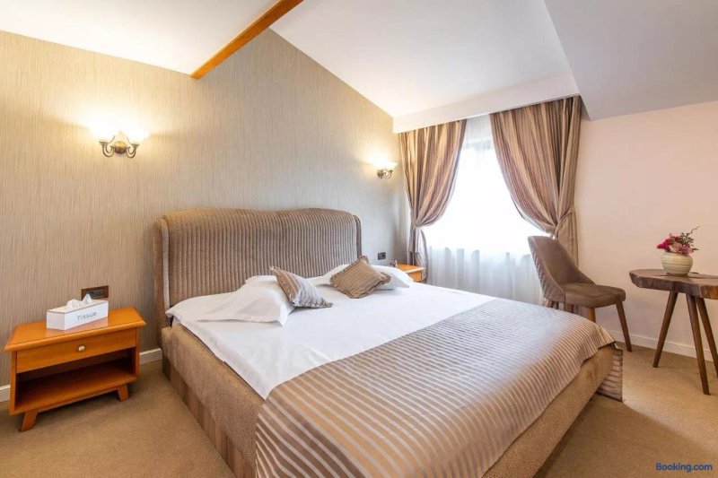 Red Confort Hotel Boutique