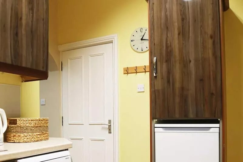 Perfect! for doing Galway City - sleeps 2+, walk everywhere...