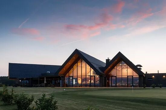 RED OAK Golf Club