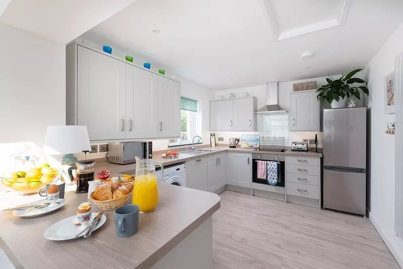 Beach, dog and family friendly holiday home sleeping up to 6 in Combe Martin