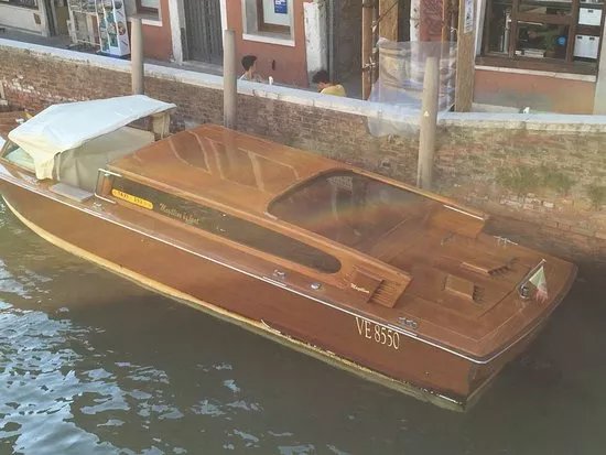 GREENSHUTTLEH24