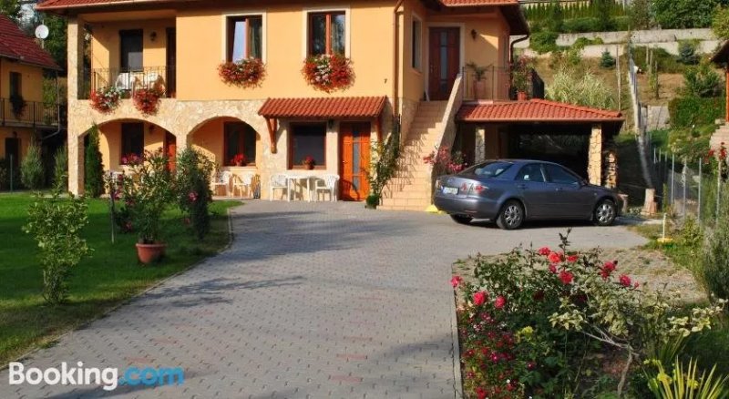 Mediterran Apartmanhaz