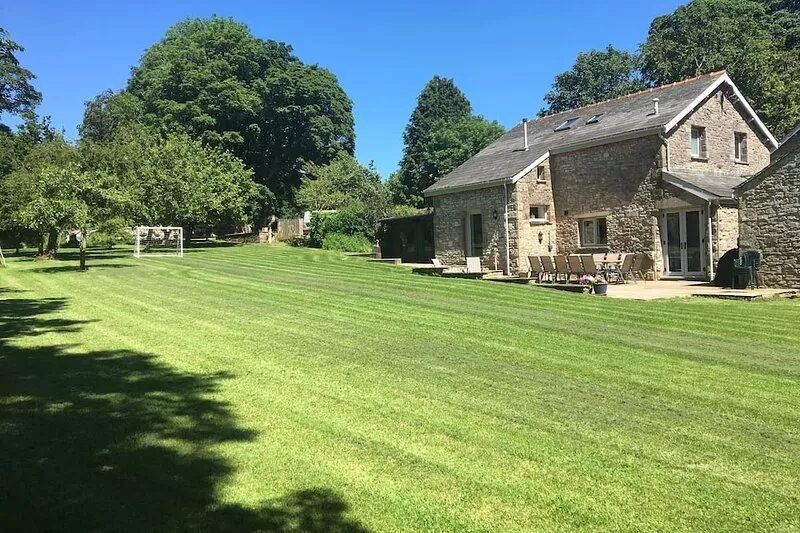 Cottage Living with all the Home Comforts you'd Expect.