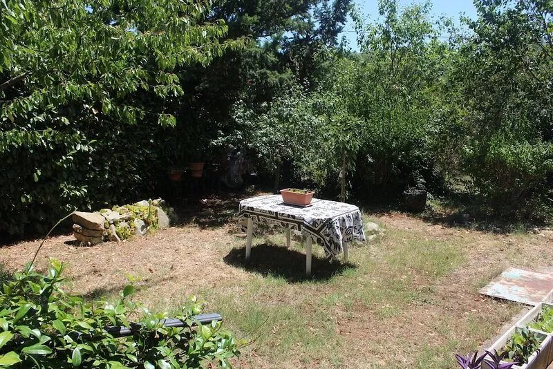 Farmhouse in a medieval village between Umbria and Tuscany