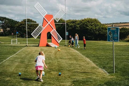 Crazy Football Golf