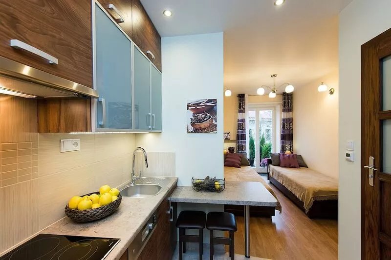 Vanilla 2 Apartment, 3bdr, 2bth Family Apart in city centre, aircon