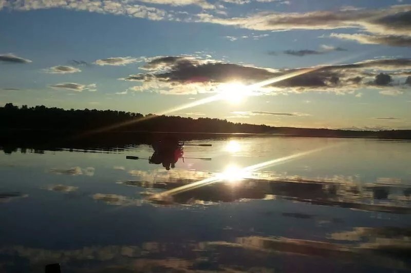House directly at the lake, silence, relaxation and fishing, internet