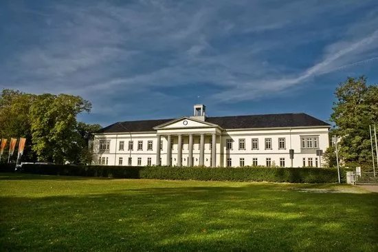 Peter-Friedrich-Ludwigs Hospital