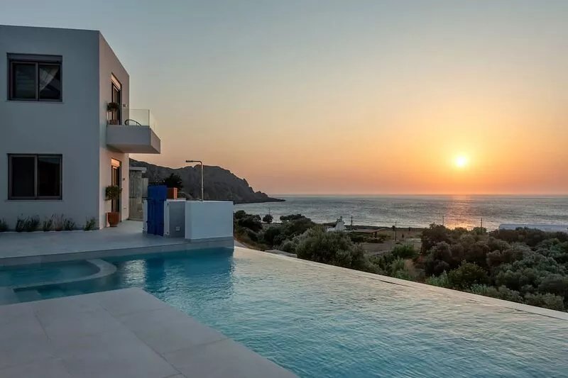 Luxury villa Oxygen in Sfinari with sunset views