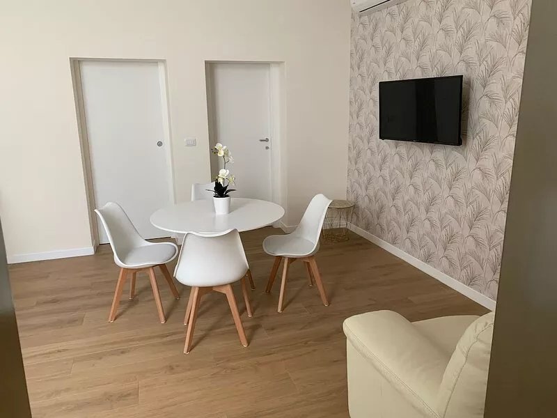 Brand new apartment in a strategic position - Self Check in