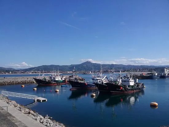 Capitania Puerto Deportivo de Hondarribia