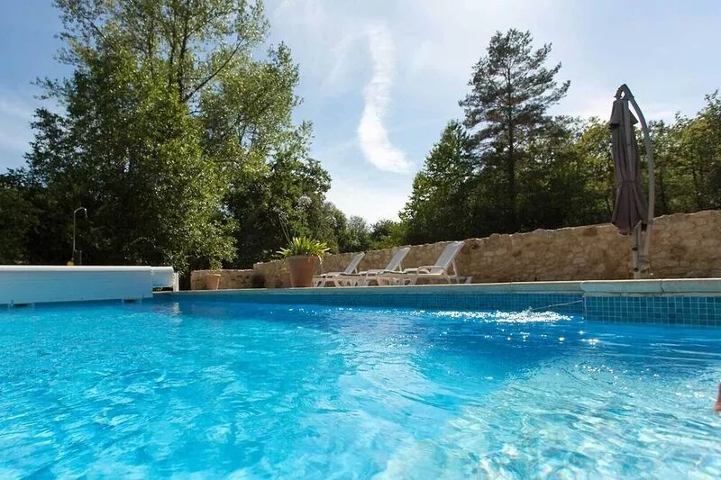 Peaceful Dordogne location, nature lovers paradise.