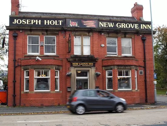 The New Grove Inn
