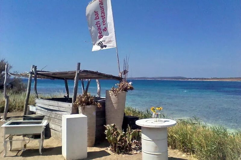 OLIVA HOUSE BOAT - Unique Experience near Beaches, Amenities, Fun and History