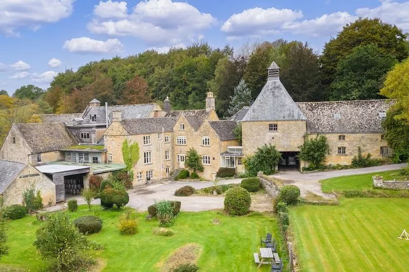 4 bedroom Cotswold cottage near Stow-on-the-Wold - Old Brewery House