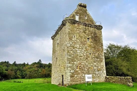 Gilnockie Tower