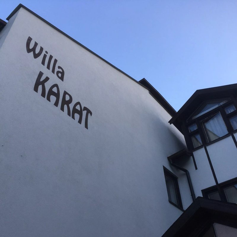 Willa Karat II