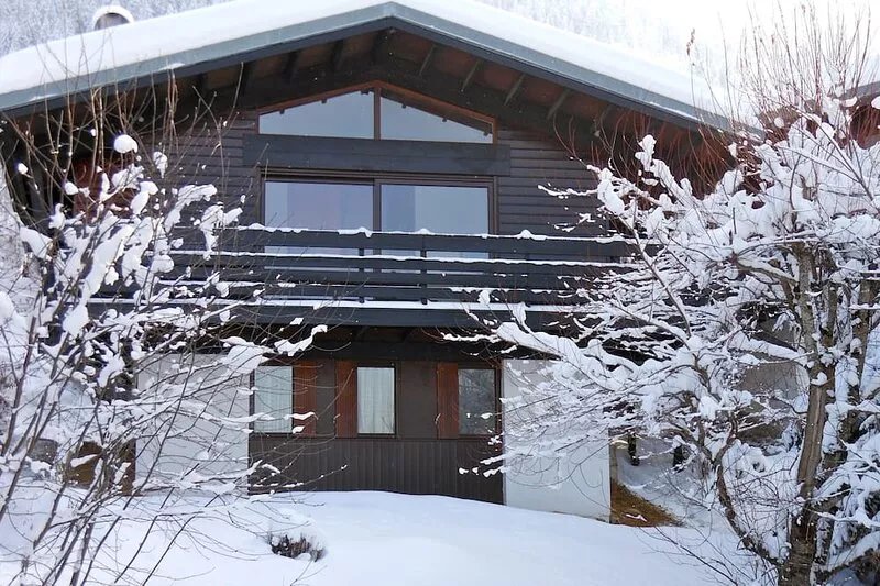 Detached chalet for 8 people