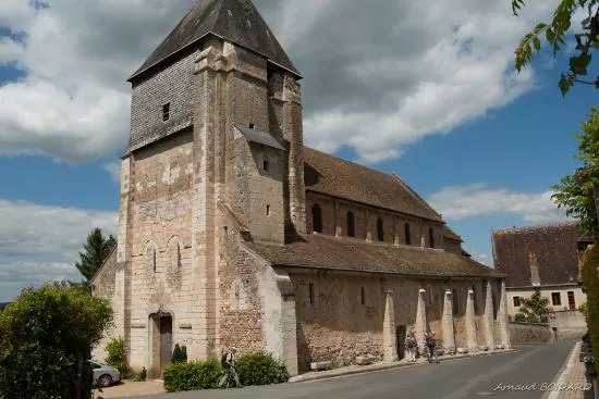 Lavardin Saint-Genest Church