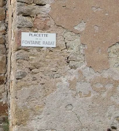 Fontaine Rabat De Charrecey