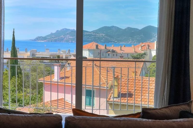 Sea View. Near Beach. 3 Bedrooms. Terrace. Aircon