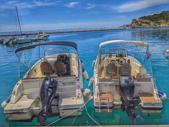 Meduza Makarska Rent A Boat