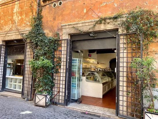 Tennis Bar Gelateria