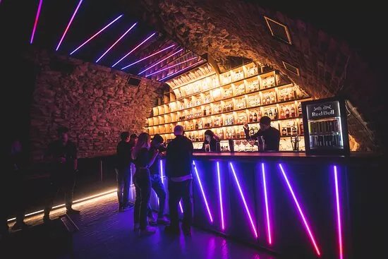 Shakers Club