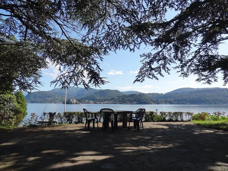 Orta lake Villa Ortensia - charming villa with private lakefront park