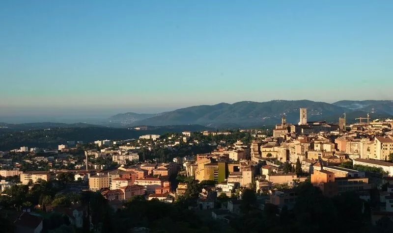 Luxury Villa & Private Pool on French Riviera, Stunning Views