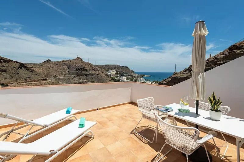 Holiday home with terrace and sea views
